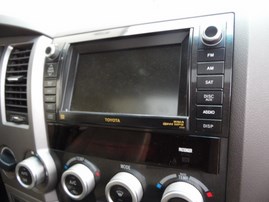 2010 TOYOTA SEQUOIA LIMITED WHITE 5.7L AT 4WD Z18033